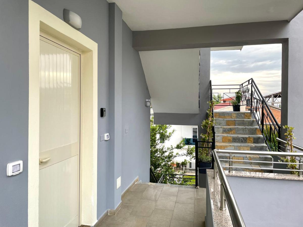 Lumturi Resident Apartment Durres Bagian luar foto