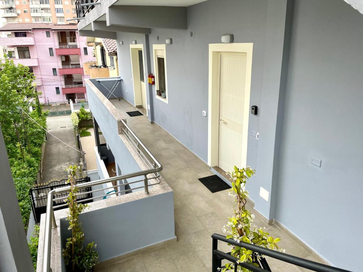 Lumturi Resident Apartment Durres Bagian luar foto