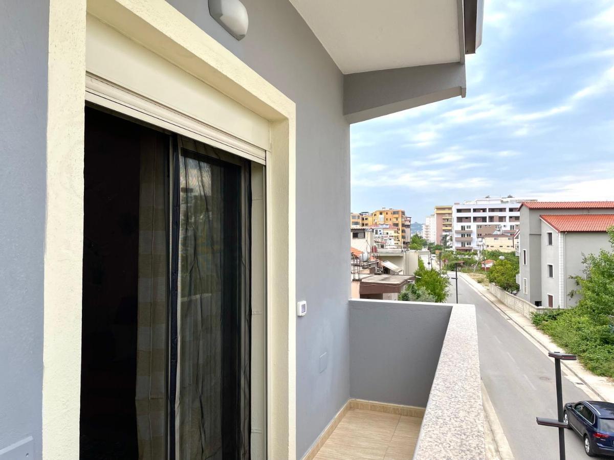 Lumturi Resident Apartment Durres Bagian luar foto