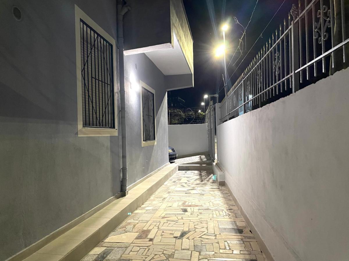 Lumturi Resident Apartment Durres Bagian luar foto